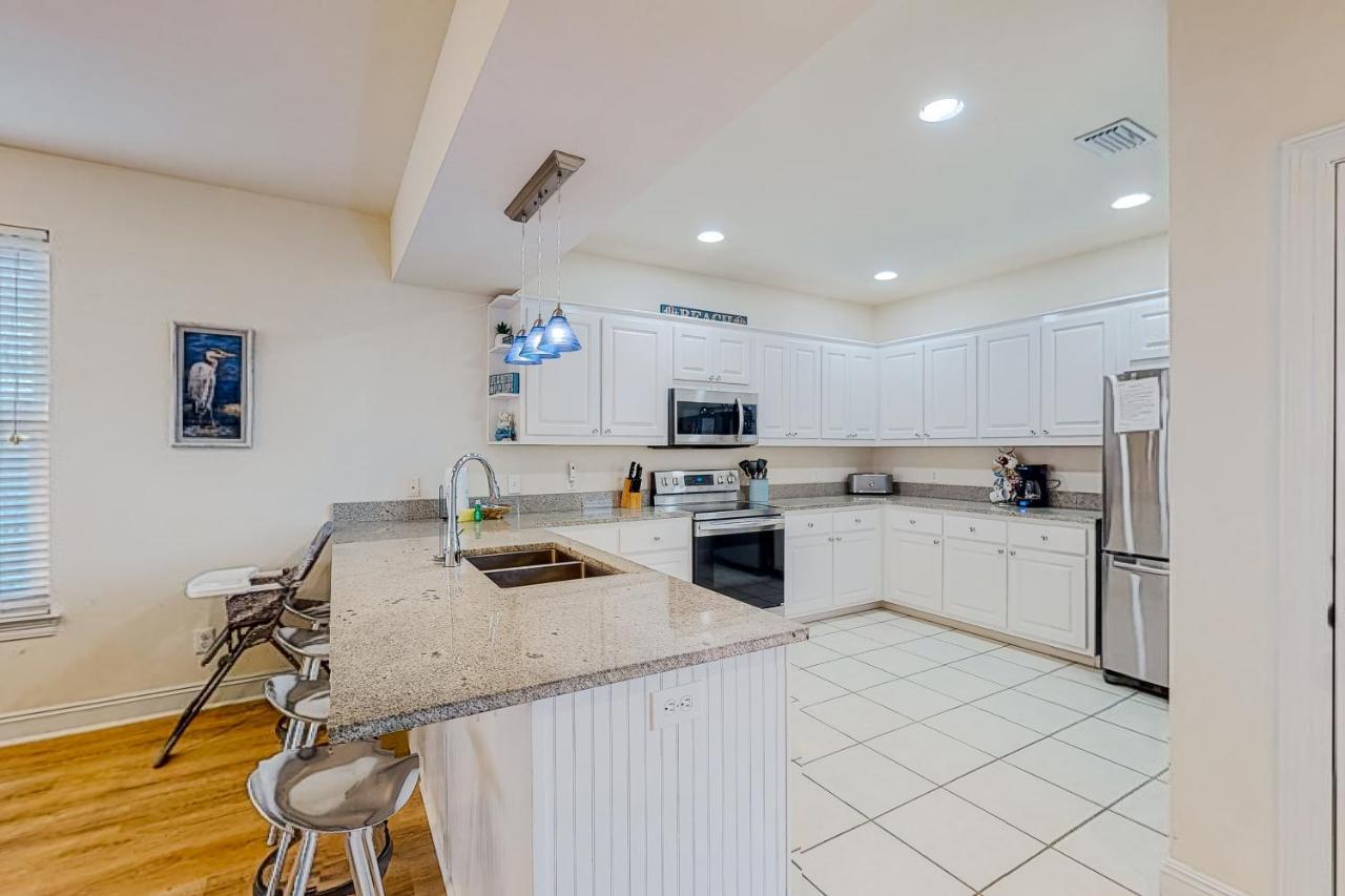 Bulldog Beach House Gulf Shores Esterno foto