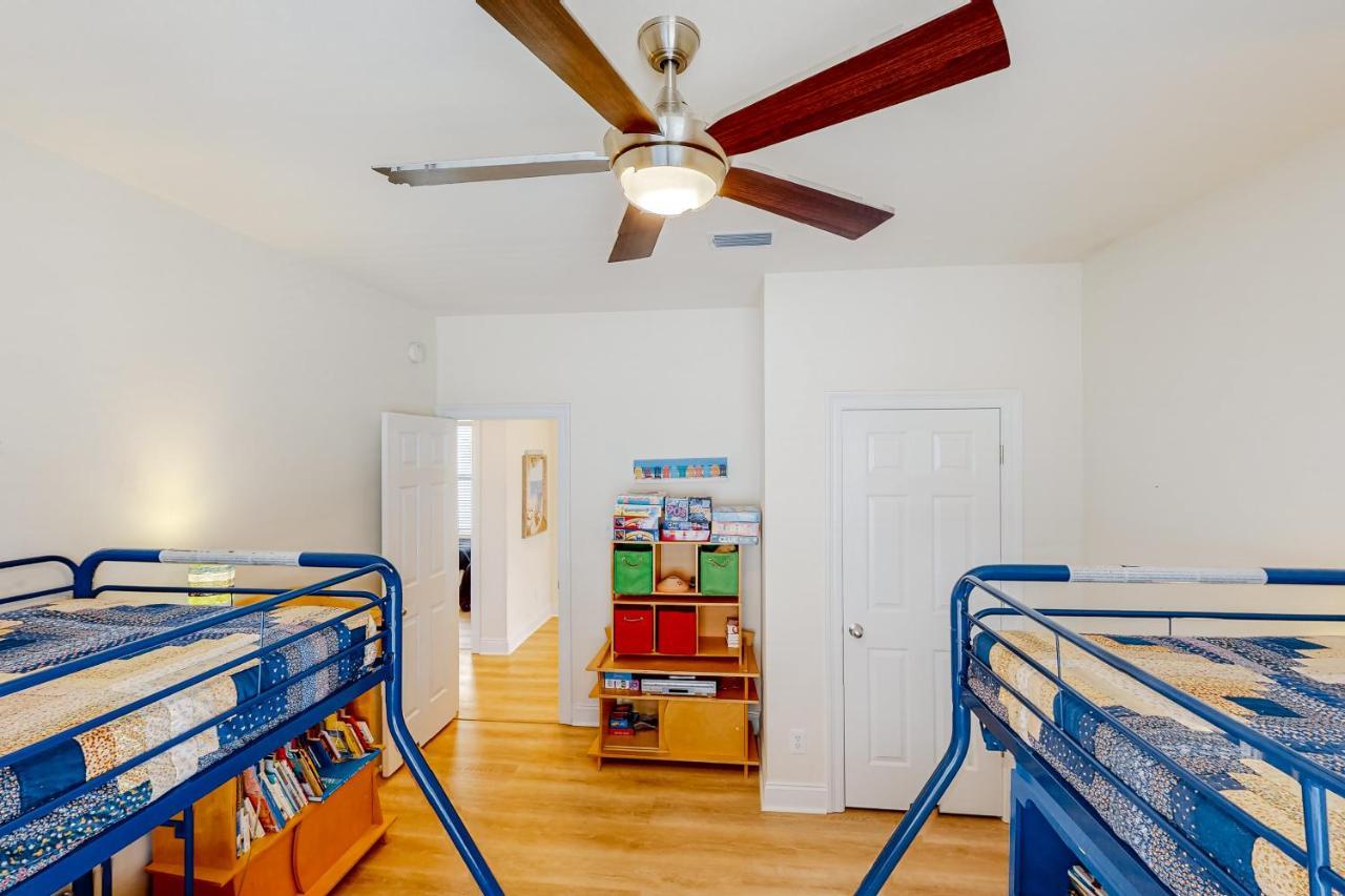Bulldog Beach House Gulf Shores Esterno foto